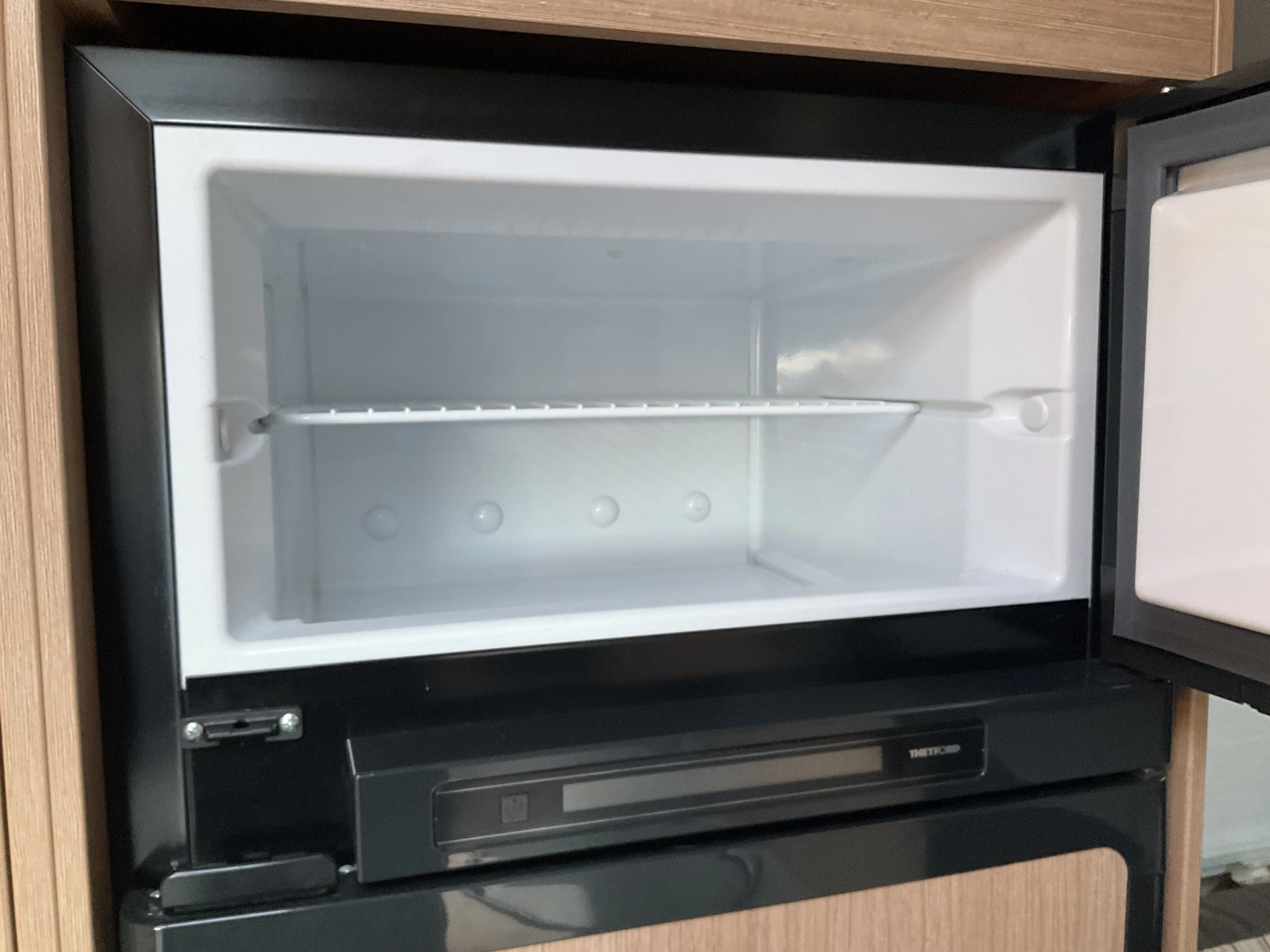 Hoofdafbeelding Carado T 59 2.3 131pk Airco Cruise Trekhaak Fietsendrager 2-Persoons Sunlight Carado