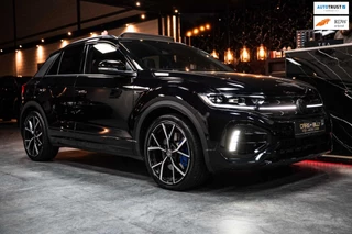 Volkswagen T-ROC R Full option PANO|AUT|AKRAPOVIC|LANE