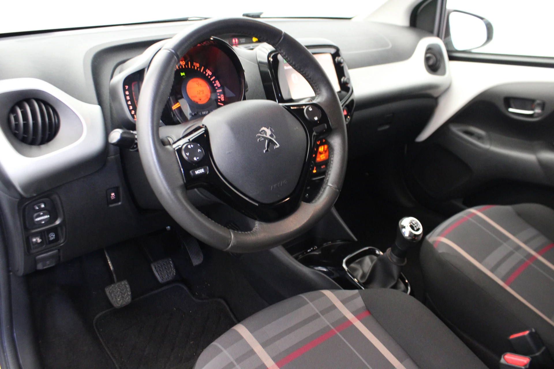 Hoofdafbeelding Peugeot 108