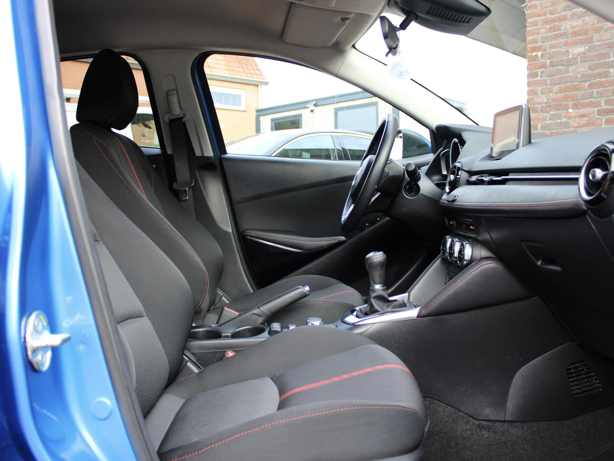 Hoofdafbeelding Mazda 2