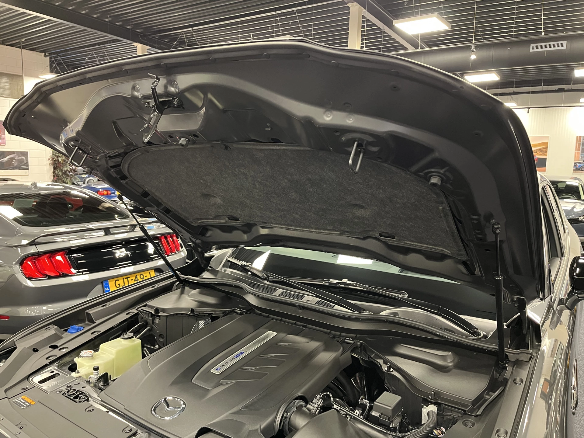 Hoofdafbeelding Mazda CX-60