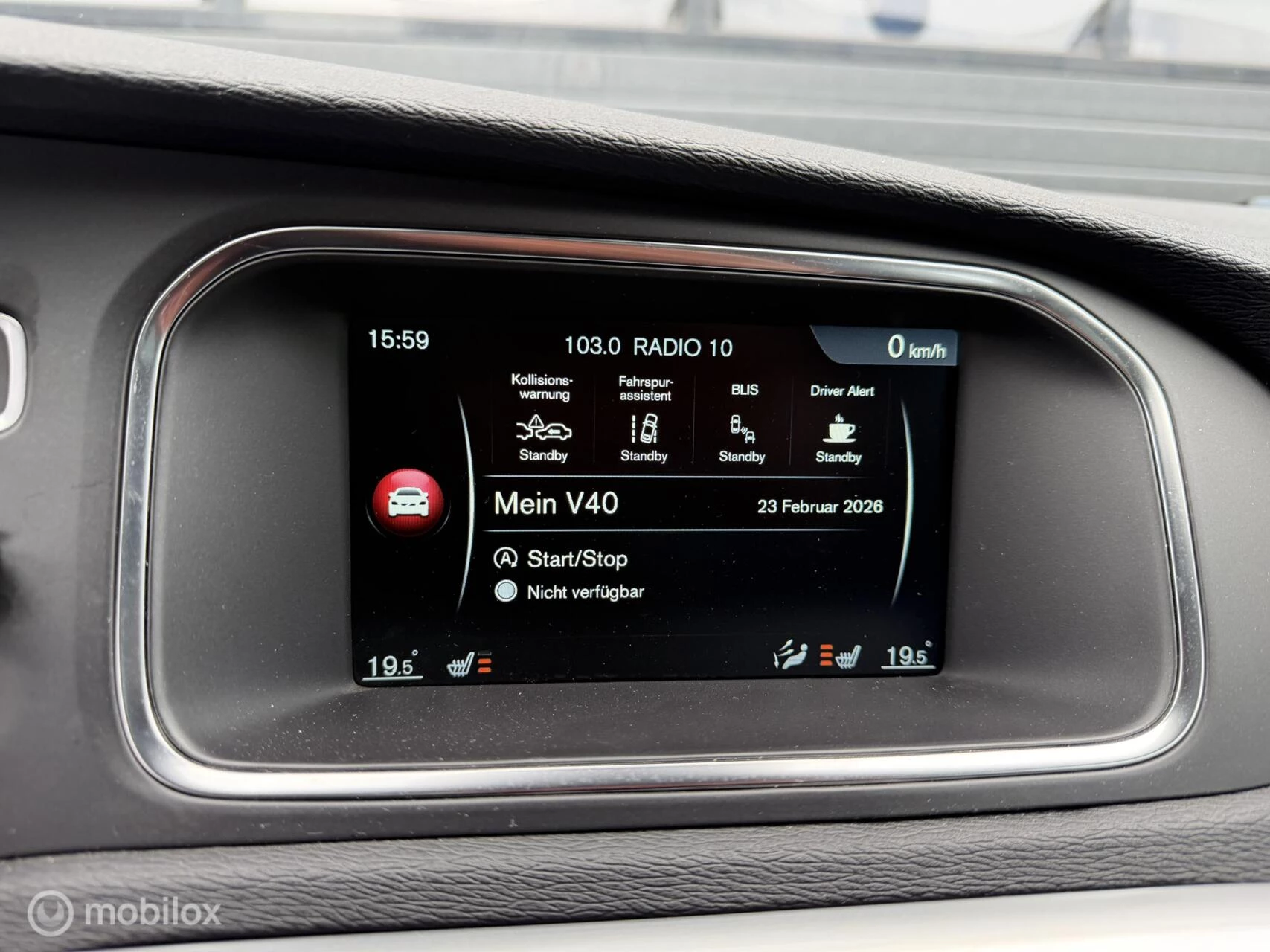 Hoofdafbeelding Volvo V40