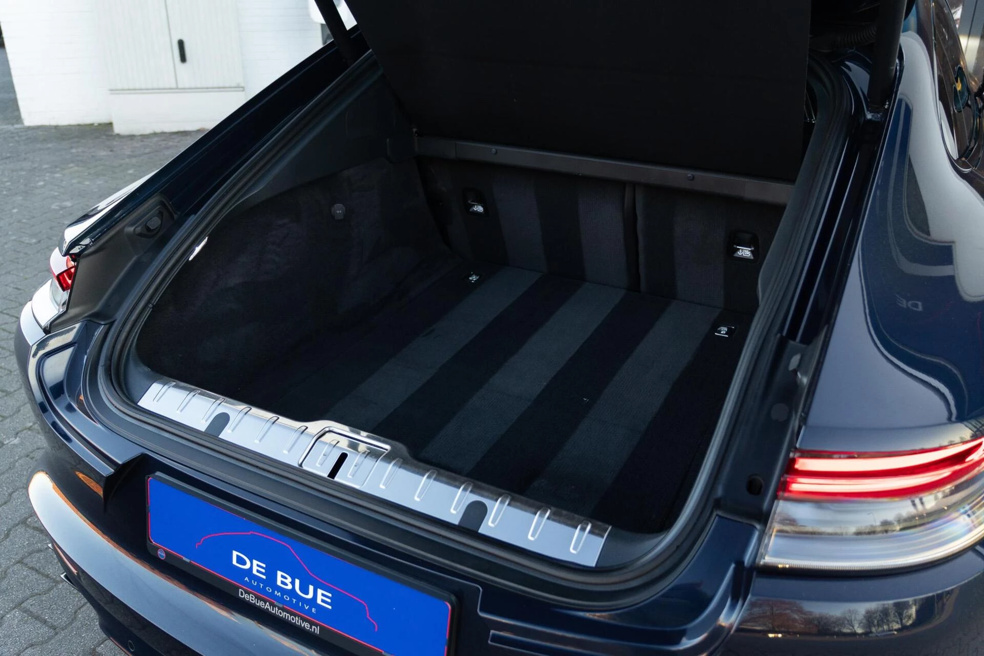 Hoofdafbeelding Porsche Panamera