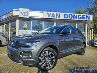 Volkswagen T-Roc 1.5 TSI Style | Automaat | Navi / Cruise | Two-Tone kleur