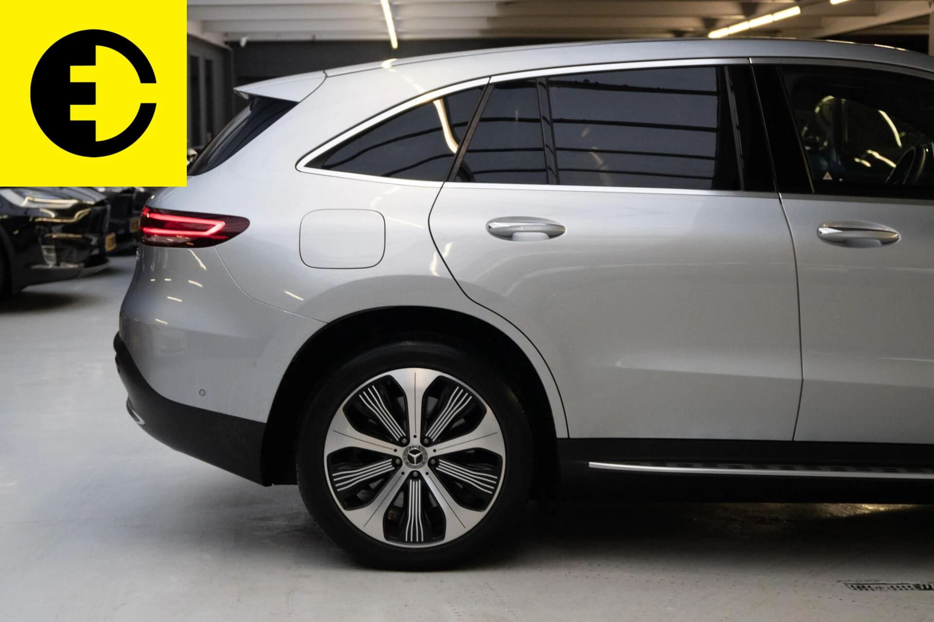 Hoofdafbeelding Mercedes-Benz EQC