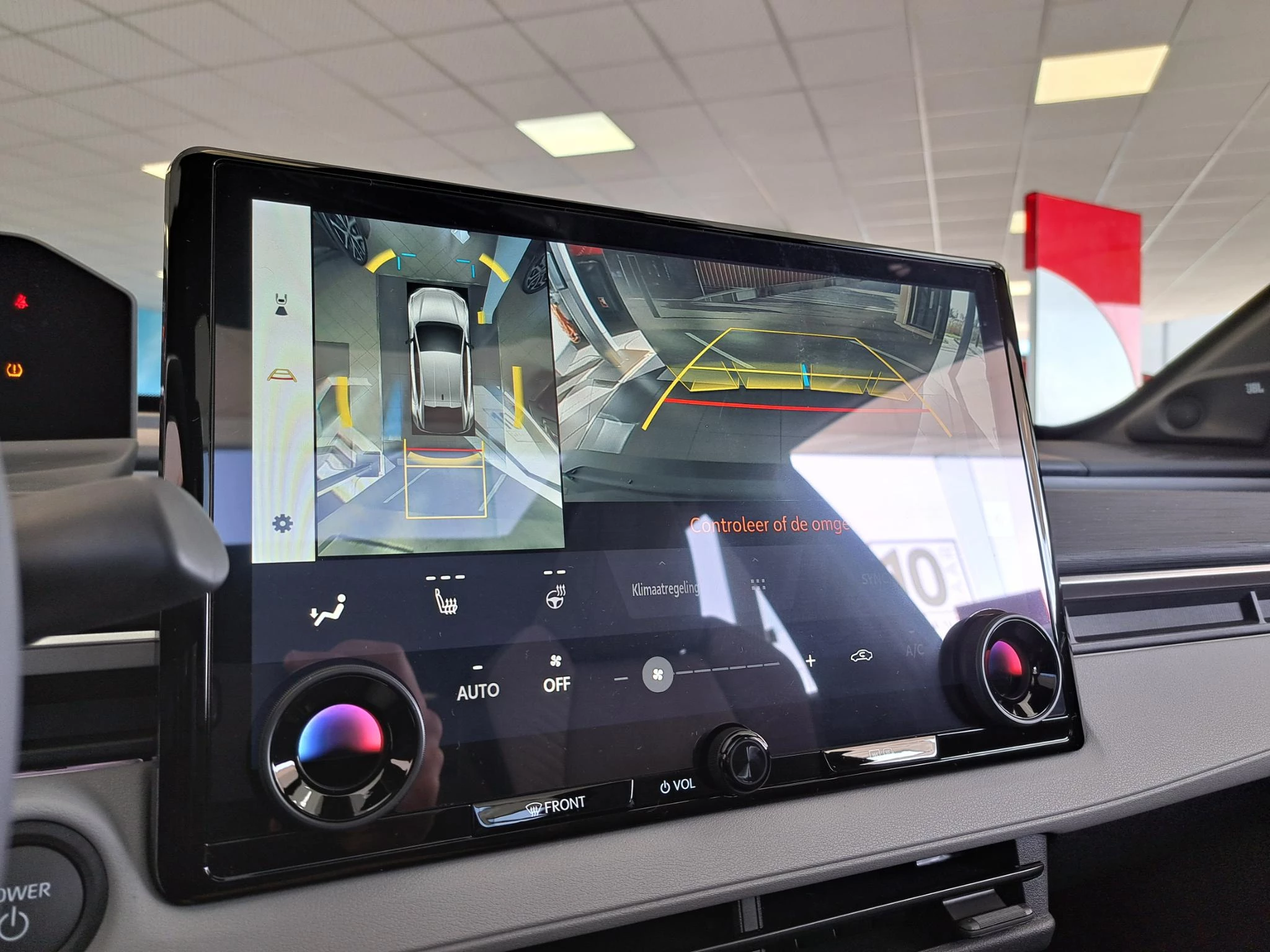 Hoofdafbeelding Toyota C-HR+