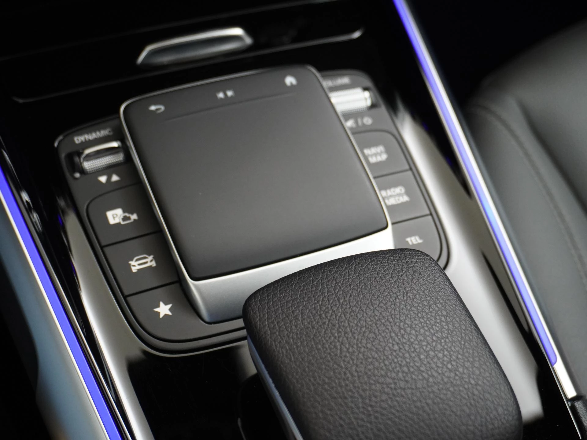 Hoofdafbeelding Mercedes-Benz EQB