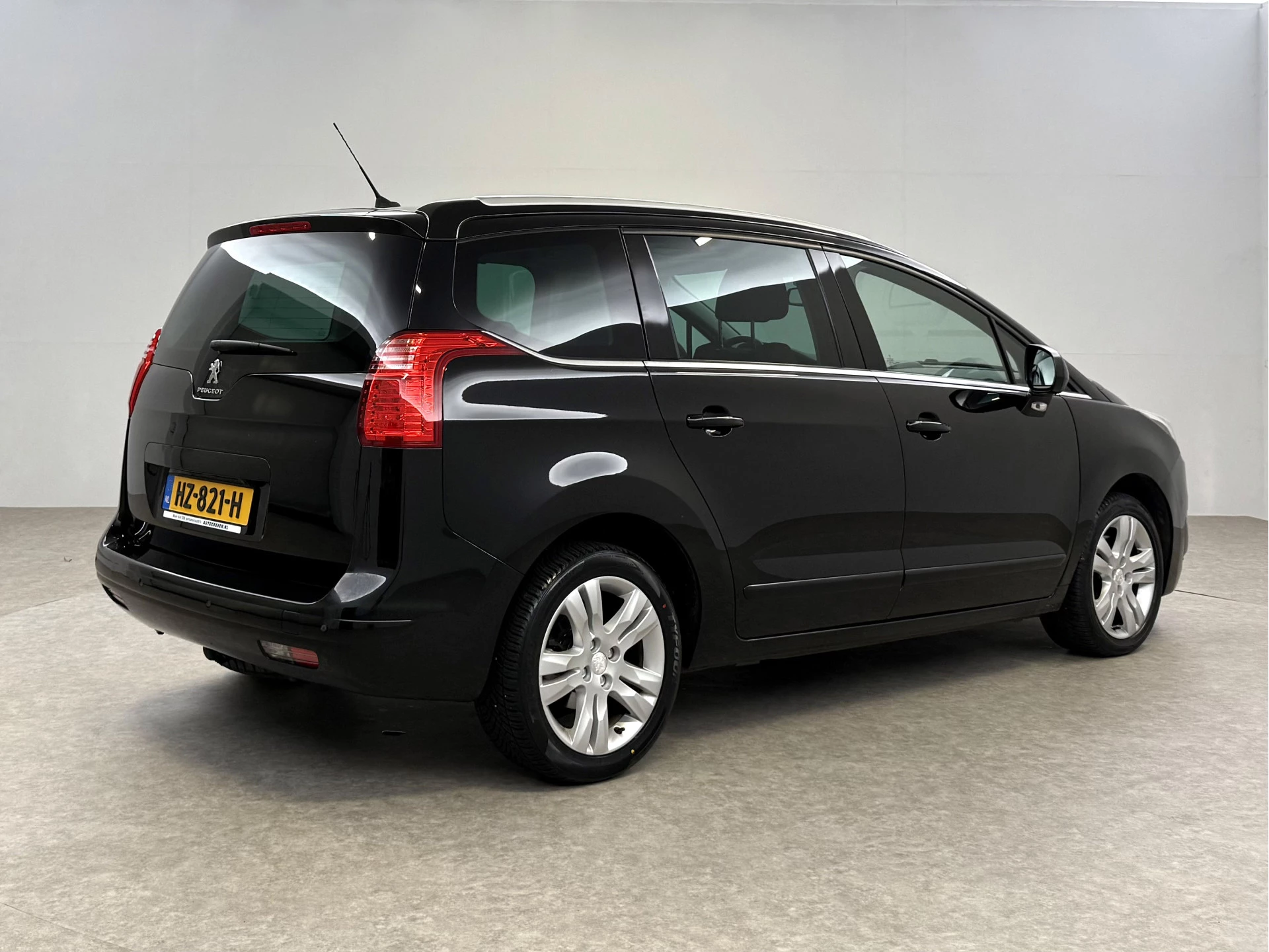 Hoofdafbeelding Peugeot 5008