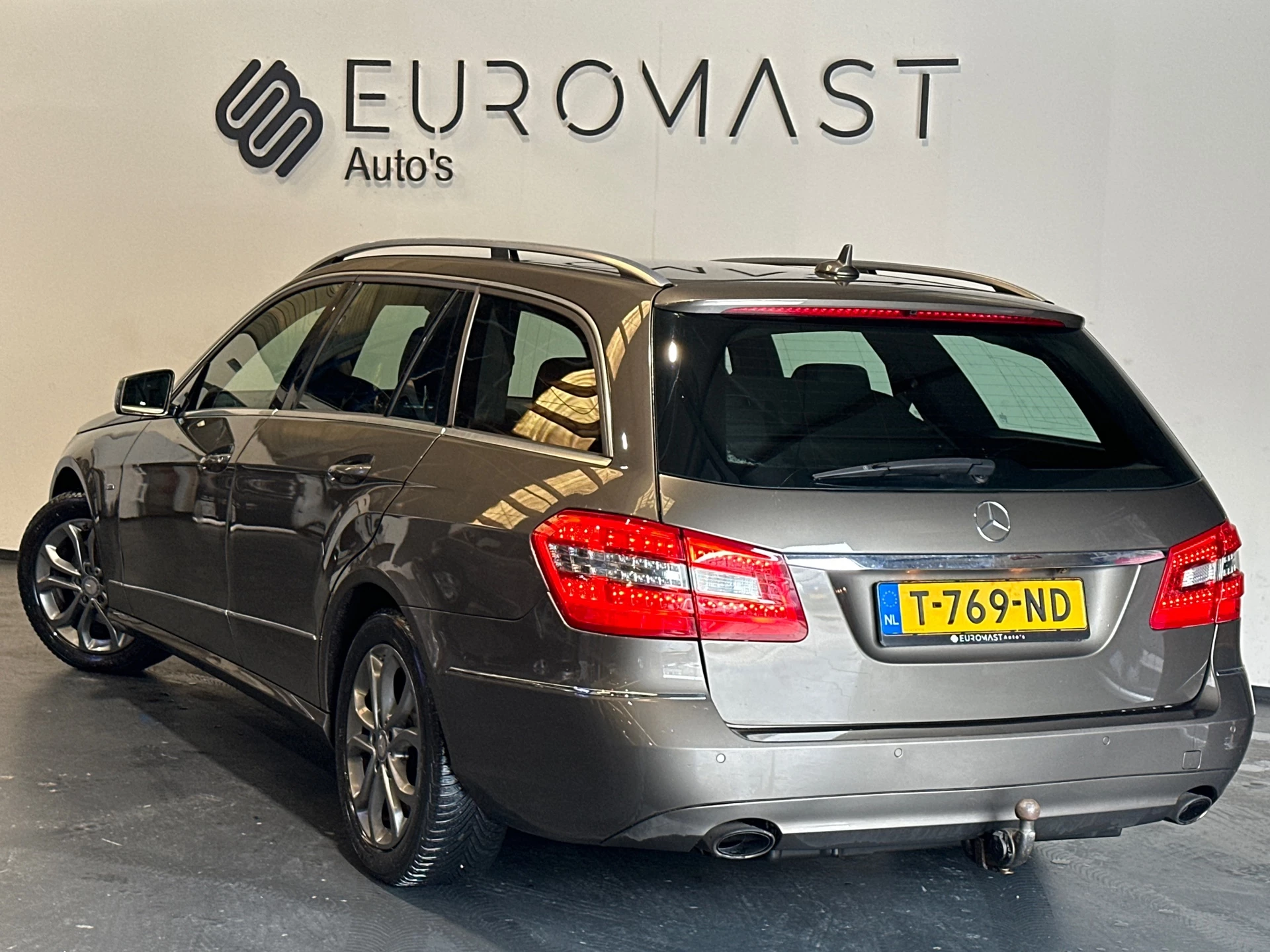 Hoofdafbeelding Mercedes-Benz E-Klasse