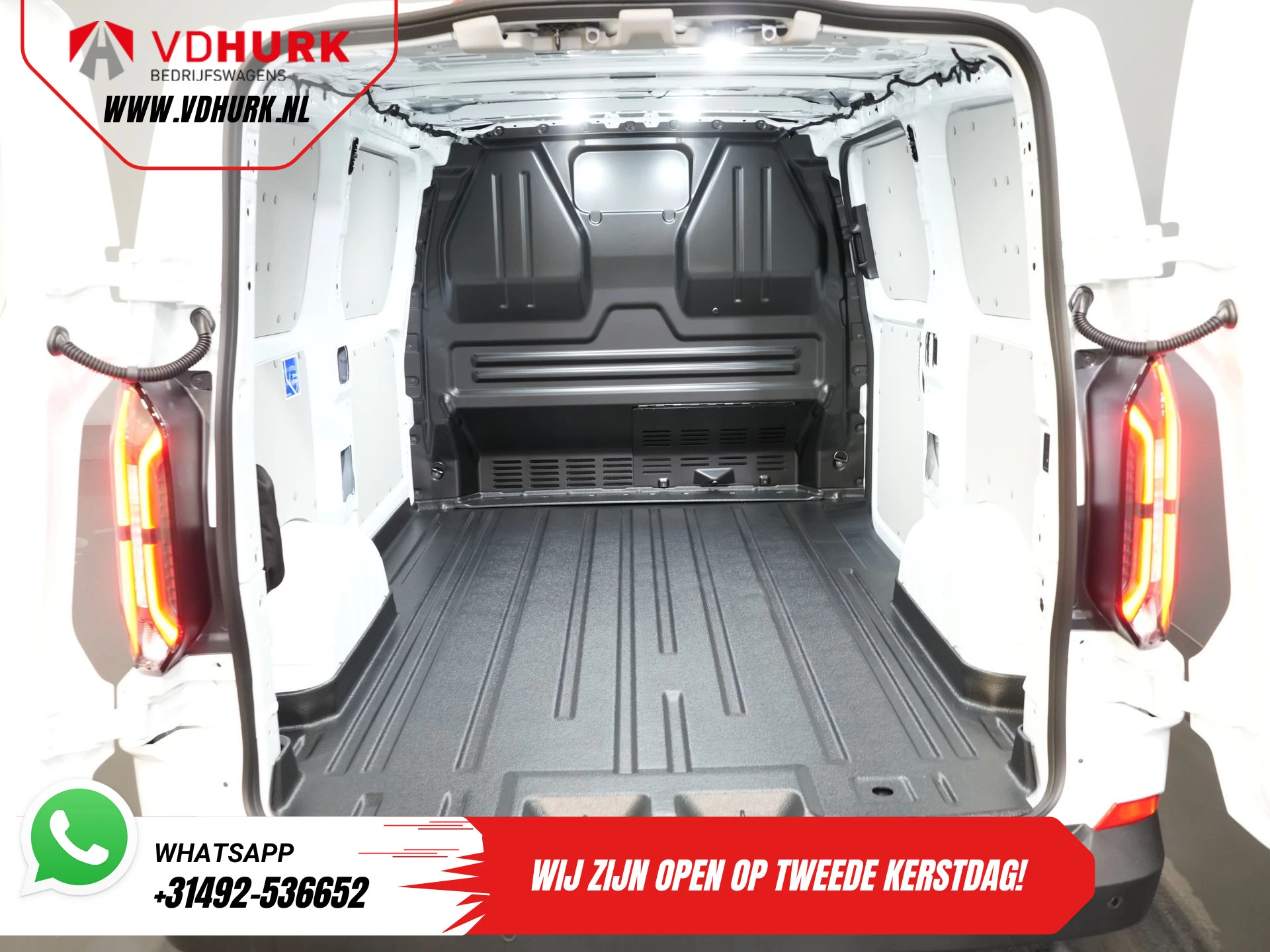 Hoofdafbeelding Ford E-Transit Custom