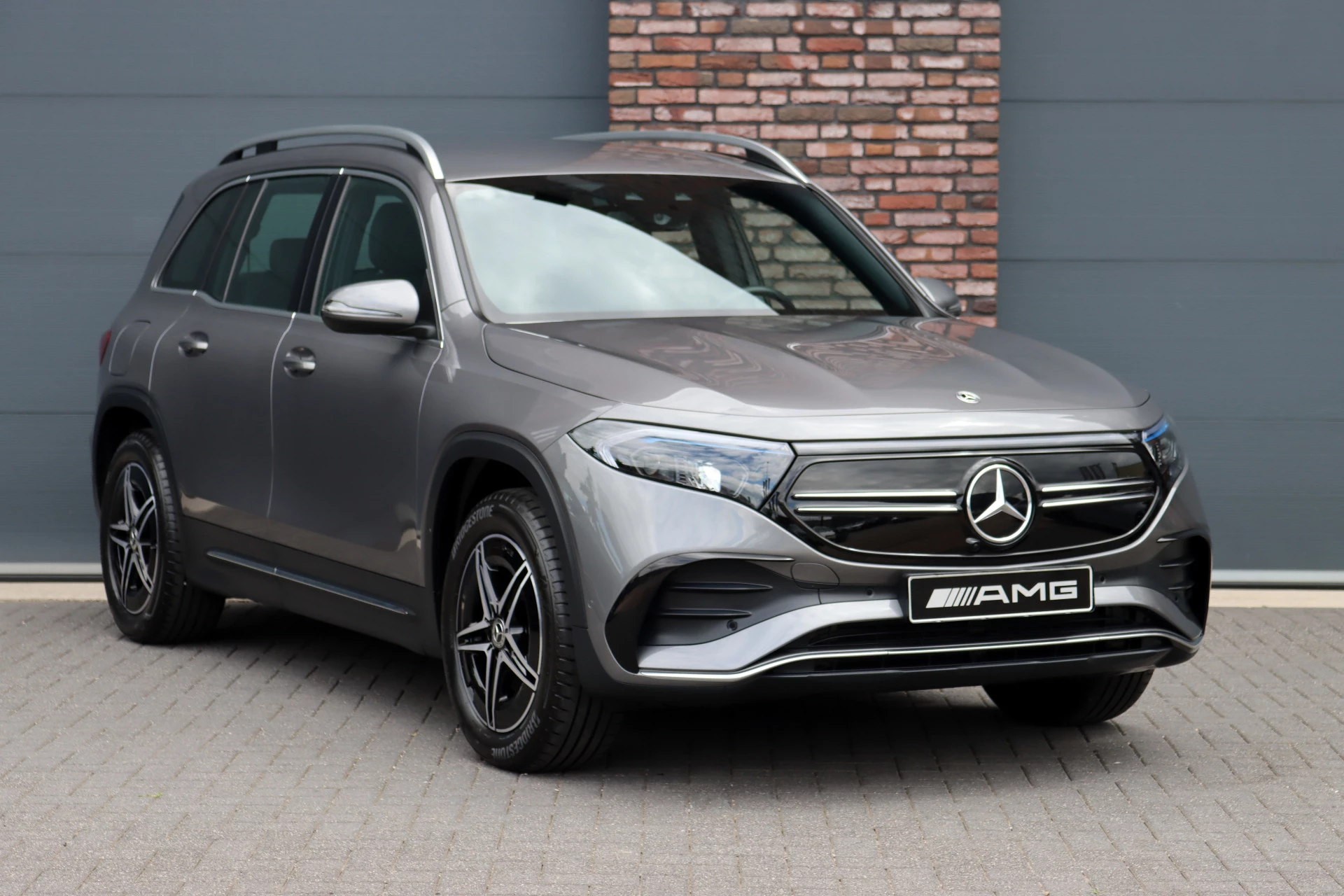 Hoofdafbeelding Mercedes-Benz EQB