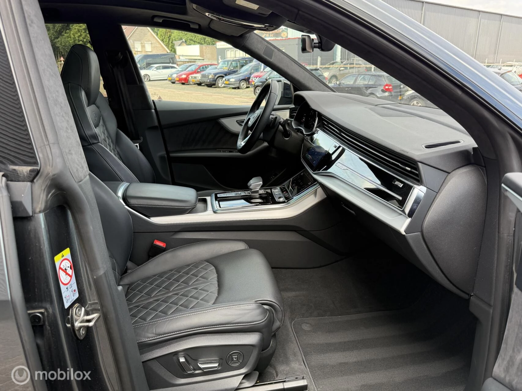 Hoofdafbeelding Audi Q8