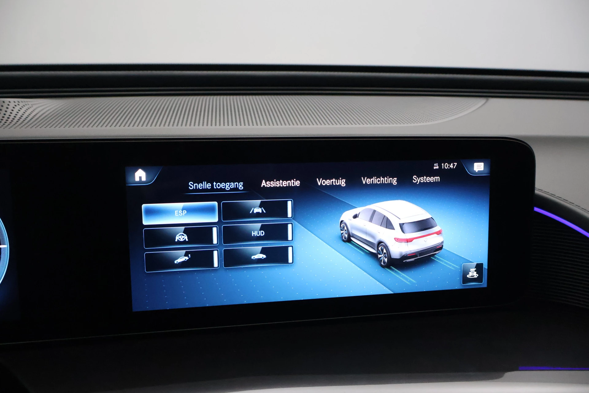 Hoofdafbeelding Mercedes-Benz EQC