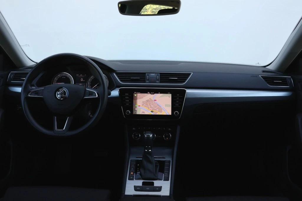 Hoofdafbeelding Škoda Superb