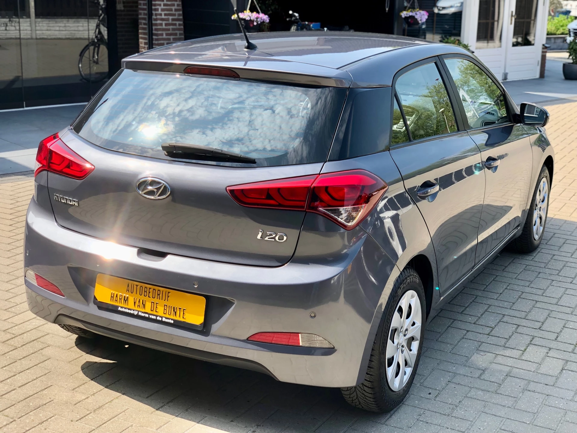 Hoofdafbeelding Hyundai i20