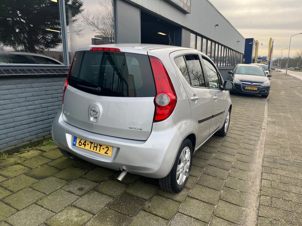 Hoofdafbeelding Opel Agila