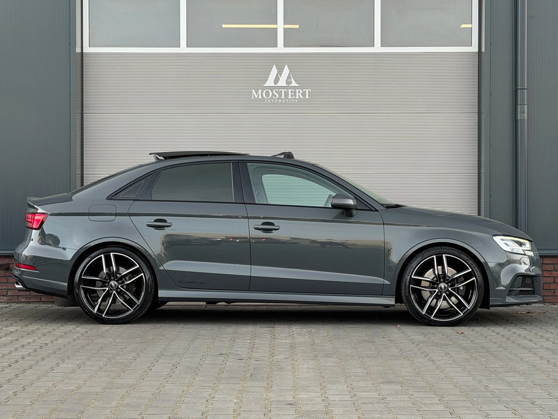 Hoofdafbeelding Audi S3
