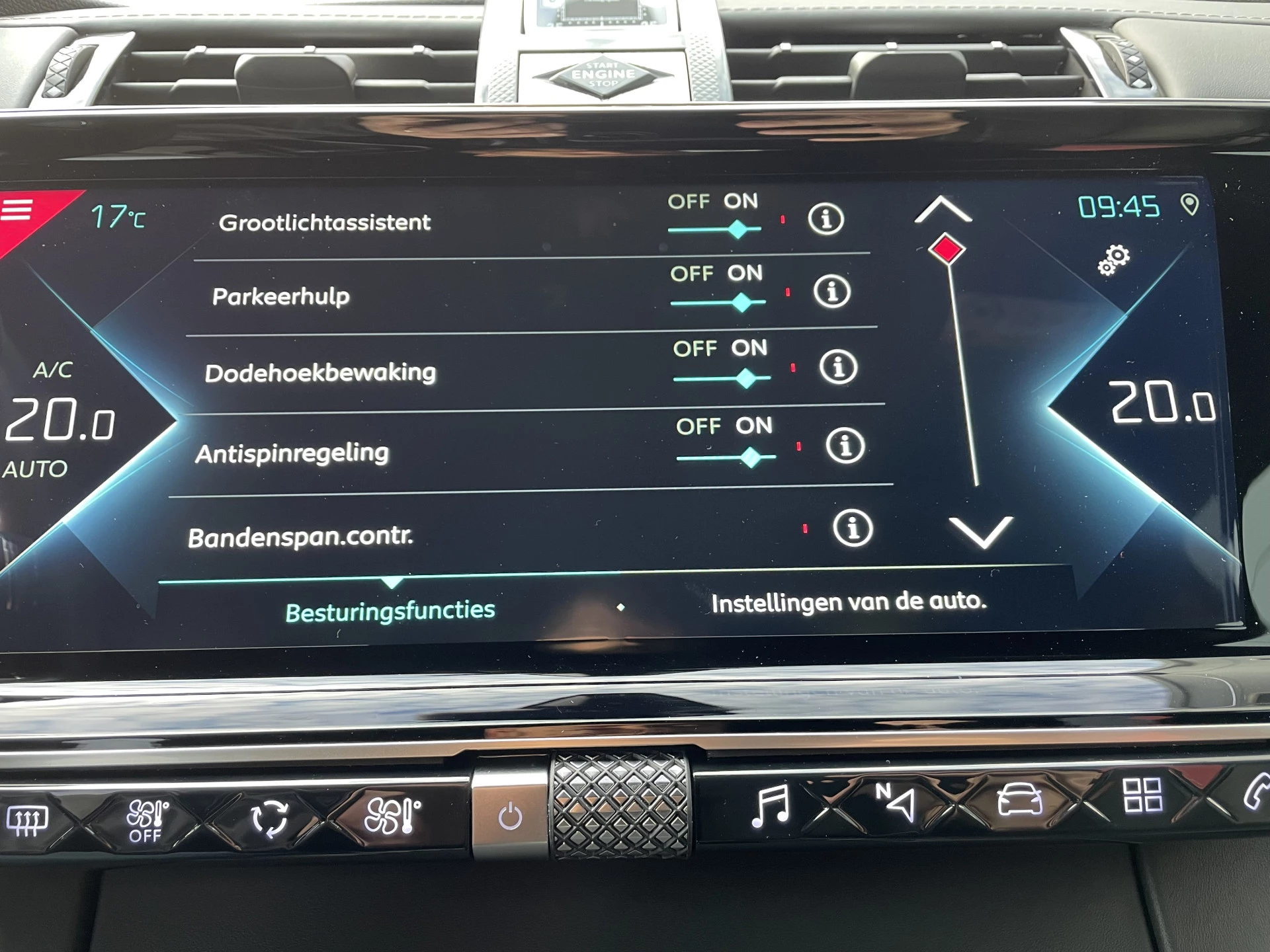 Hoofdafbeelding DS DS 7