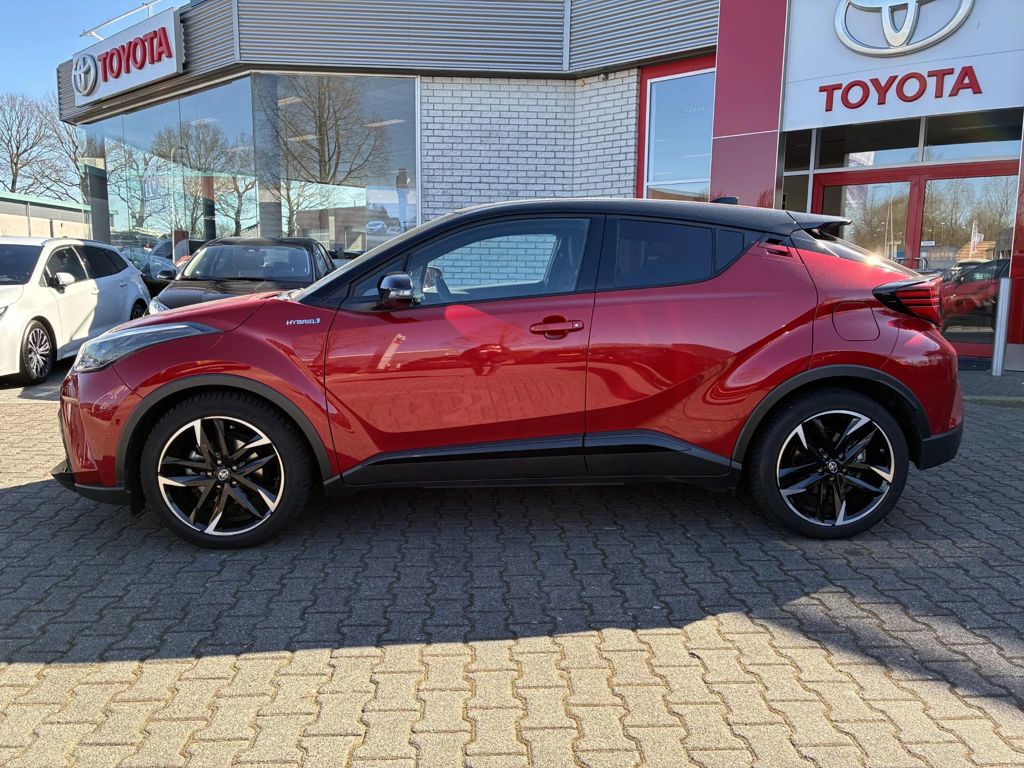 Hoofdafbeelding Toyota C-HR