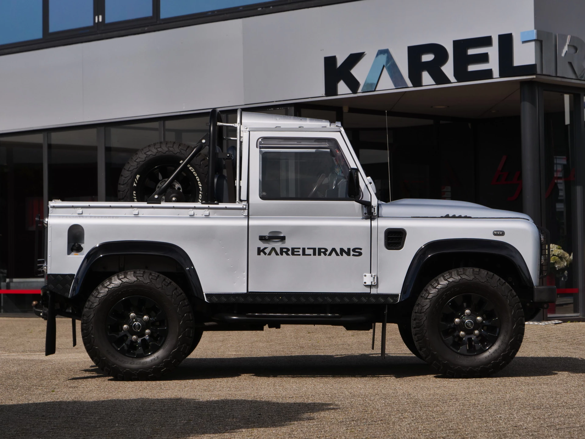 Hoofdafbeelding Land Rover Defender