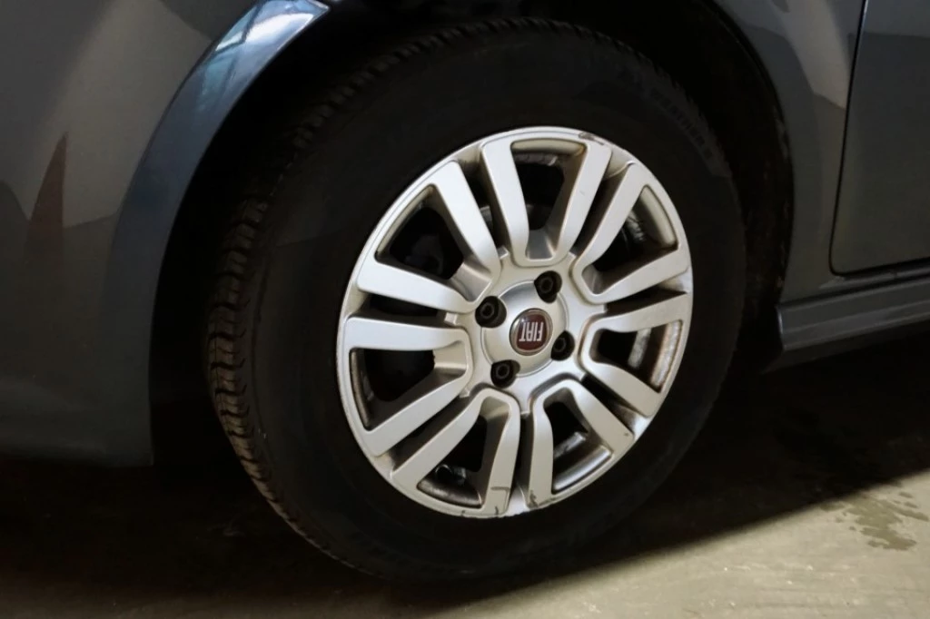 Hoofdafbeelding Fiat Punto
