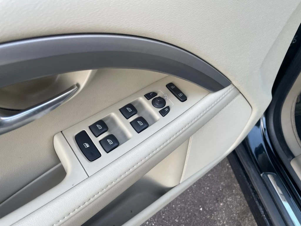 Hoofdafbeelding Volvo V70