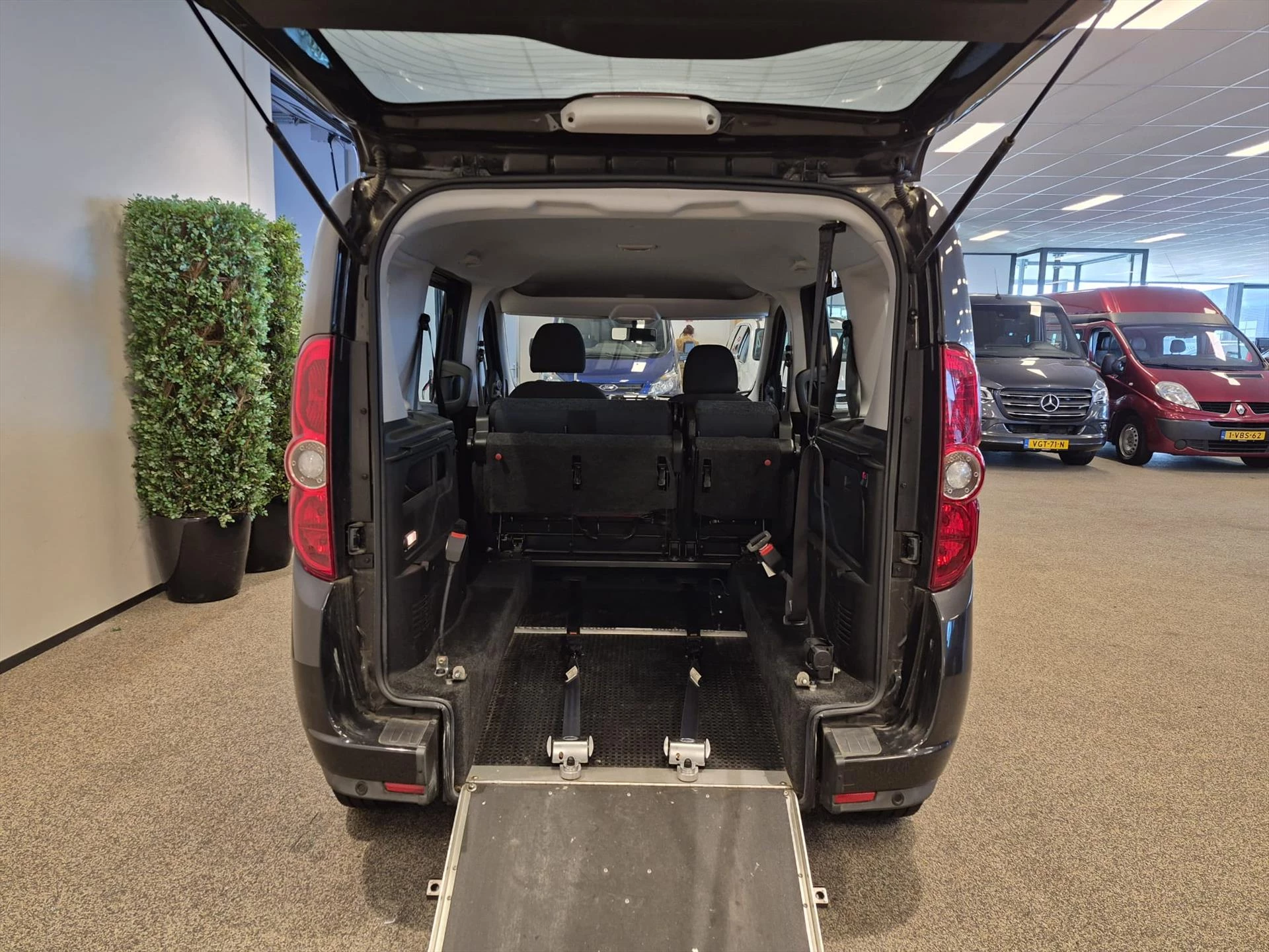 Hoofdafbeelding Opel Combo