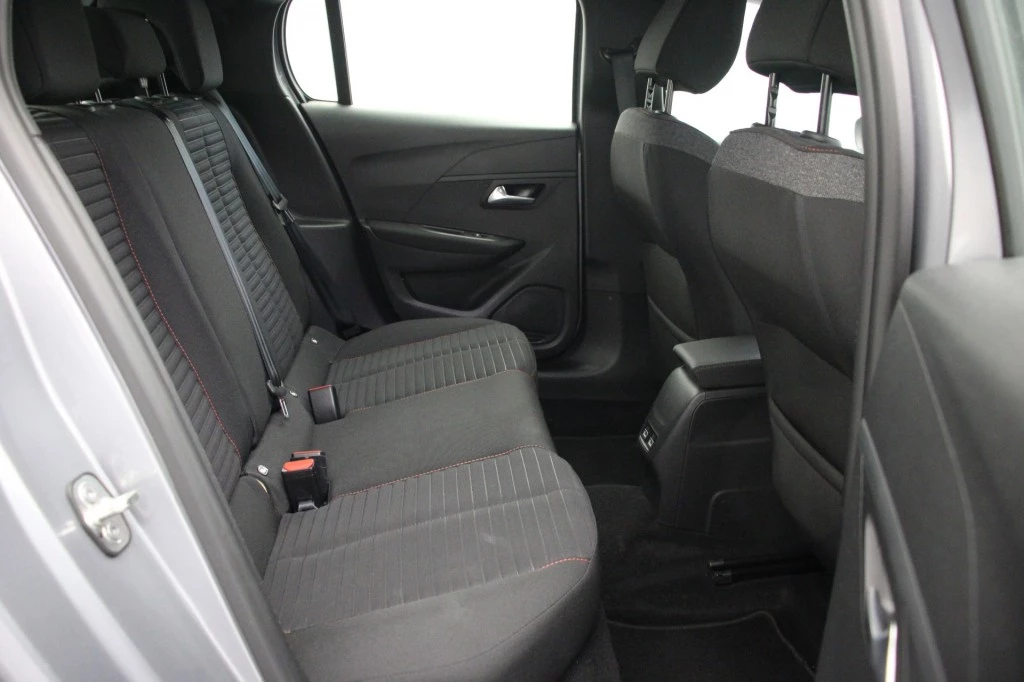 Hoofdafbeelding Peugeot e-208