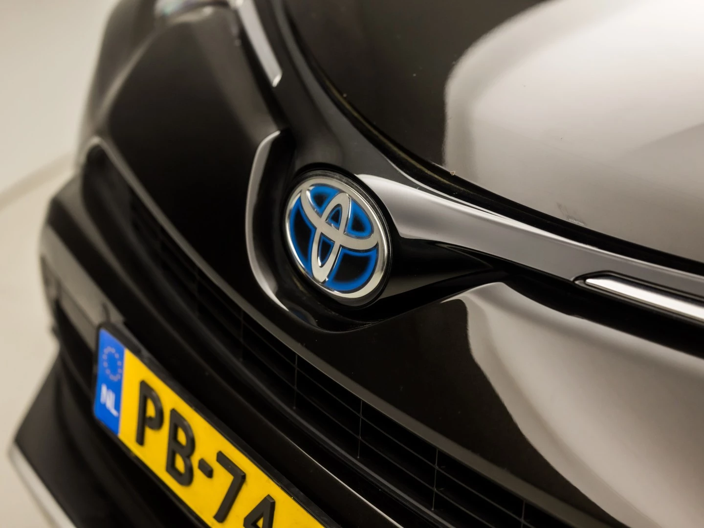 Hoofdafbeelding Toyota RAV4