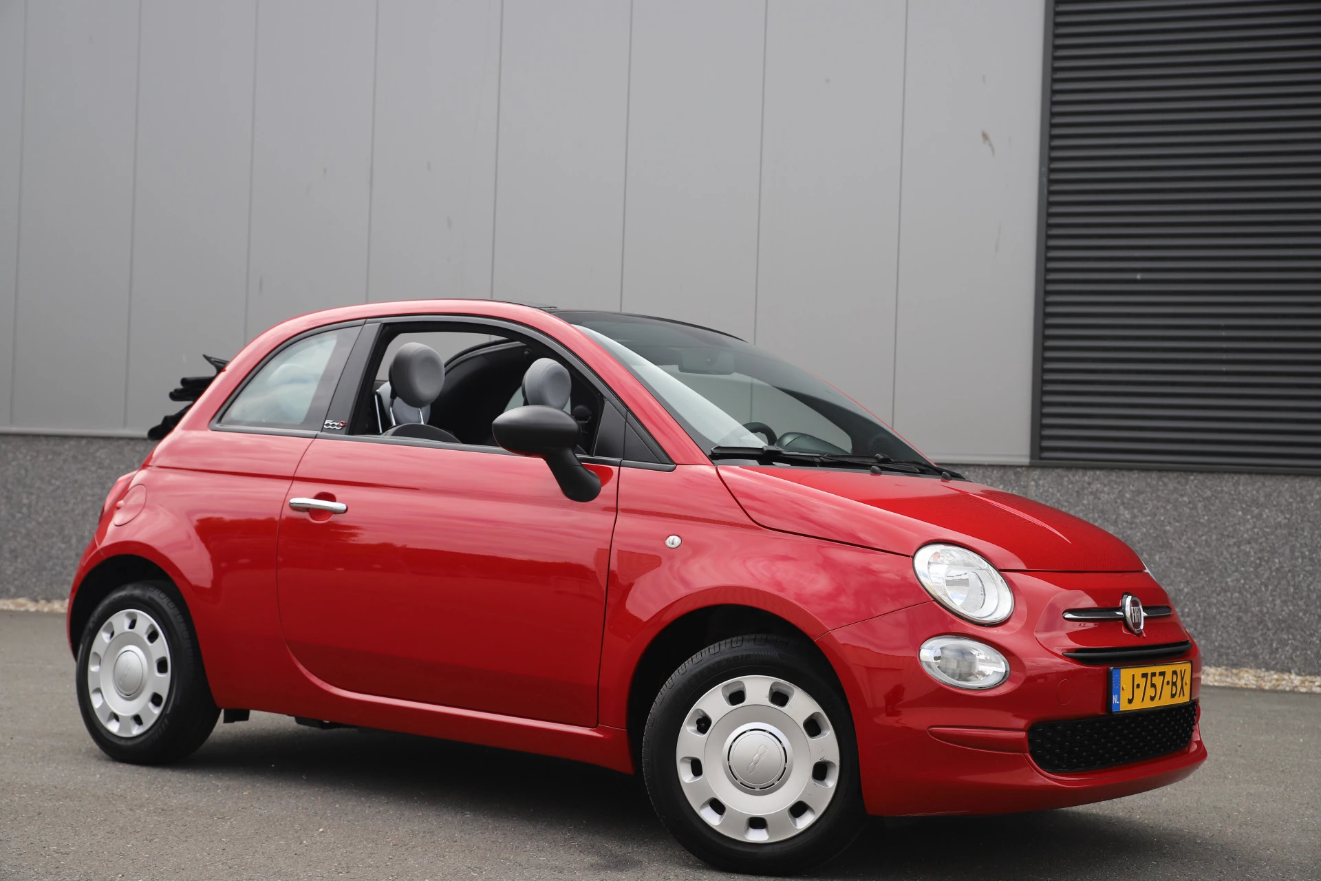 Hoofdafbeelding Fiat 500C