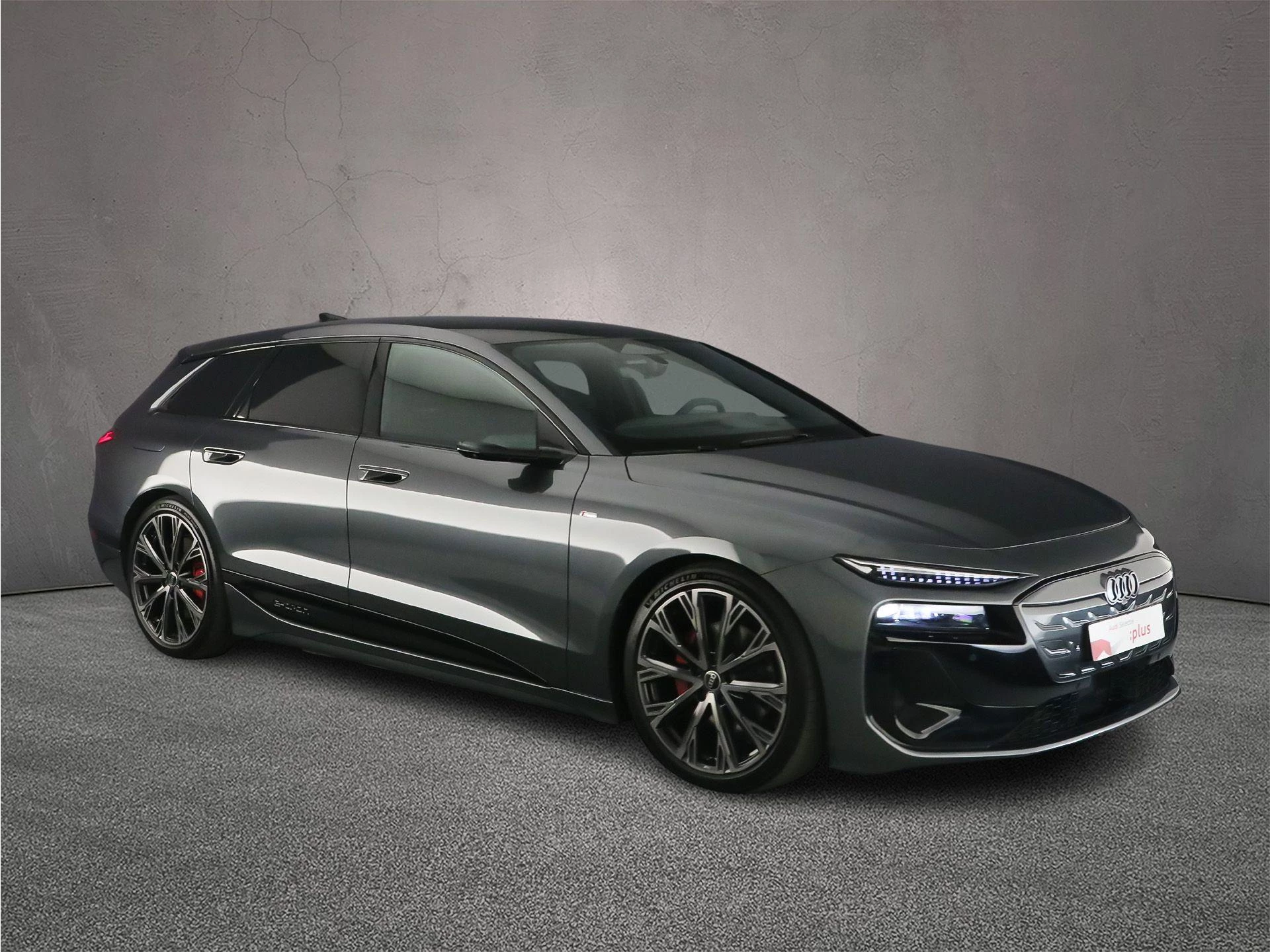Hoofdafbeelding Audi A6 Avant e-tron