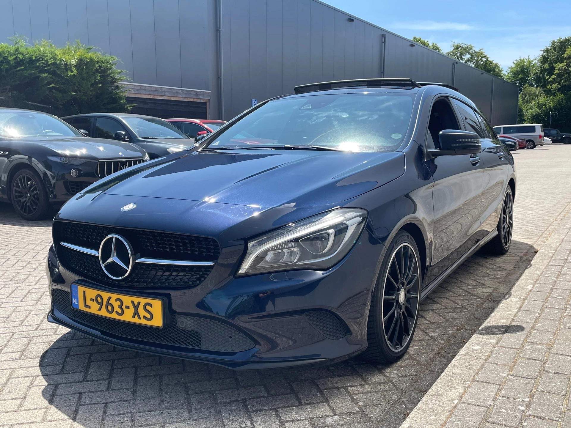 Hoofdafbeelding Mercedes-Benz CLA