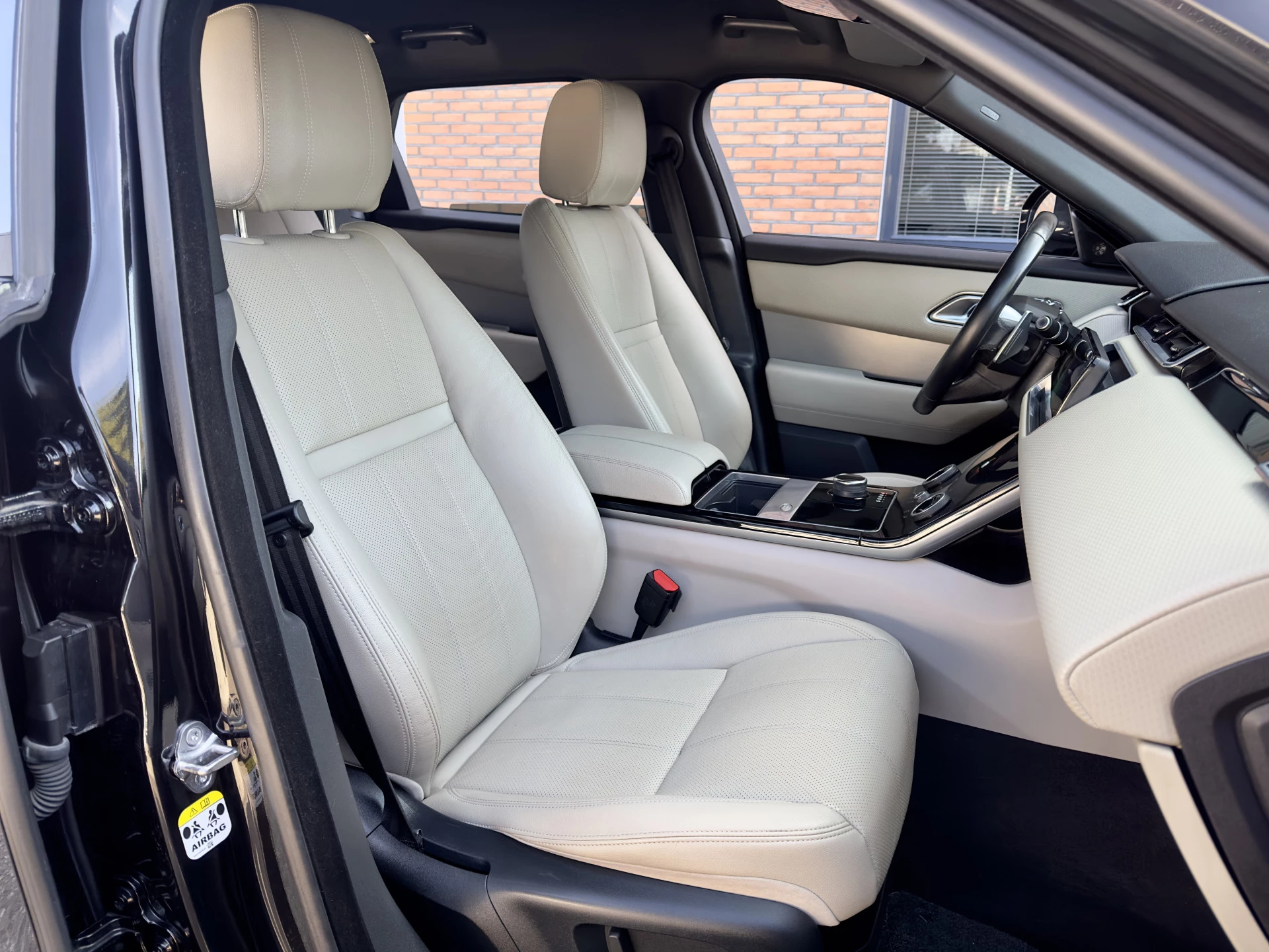 Hoofdafbeelding Land Rover Range Rover Velar