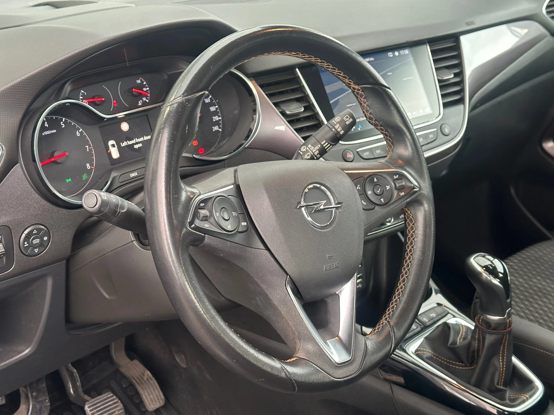 Hoofdafbeelding Opel Crossland X