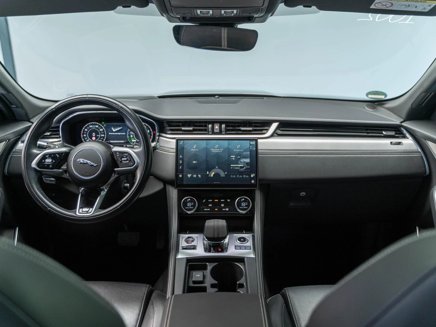 Hoofdafbeelding Jaguar F-PACE