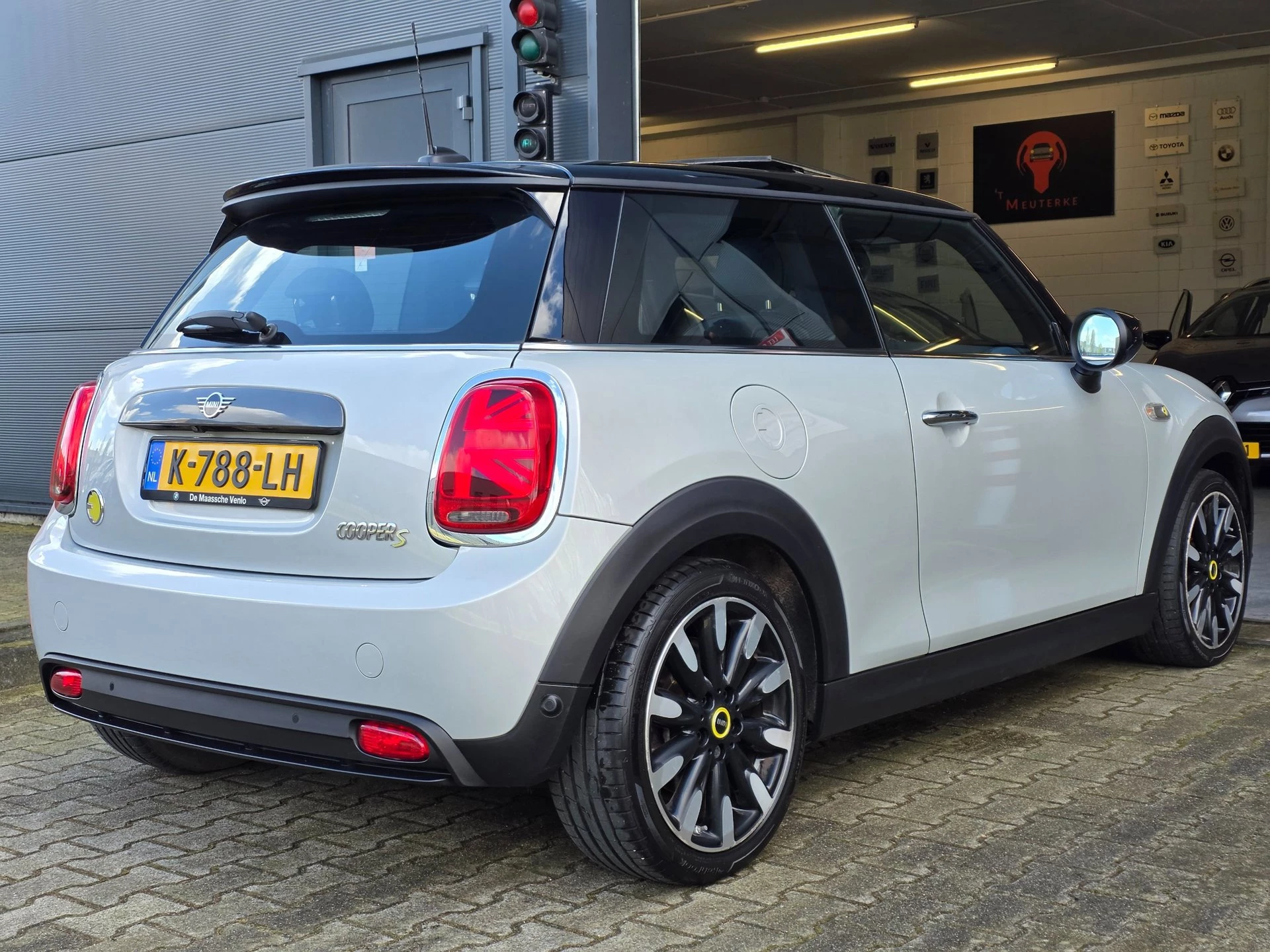 Hoofdafbeelding MINI Electric