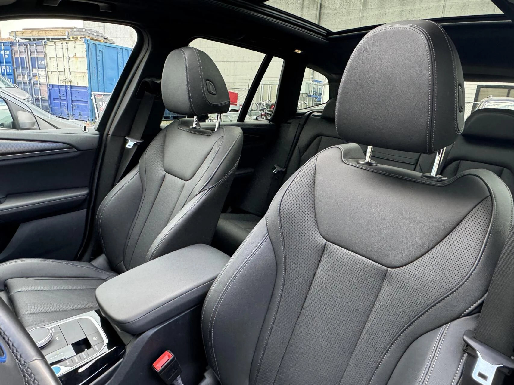 Hoofdafbeelding BMW iX3