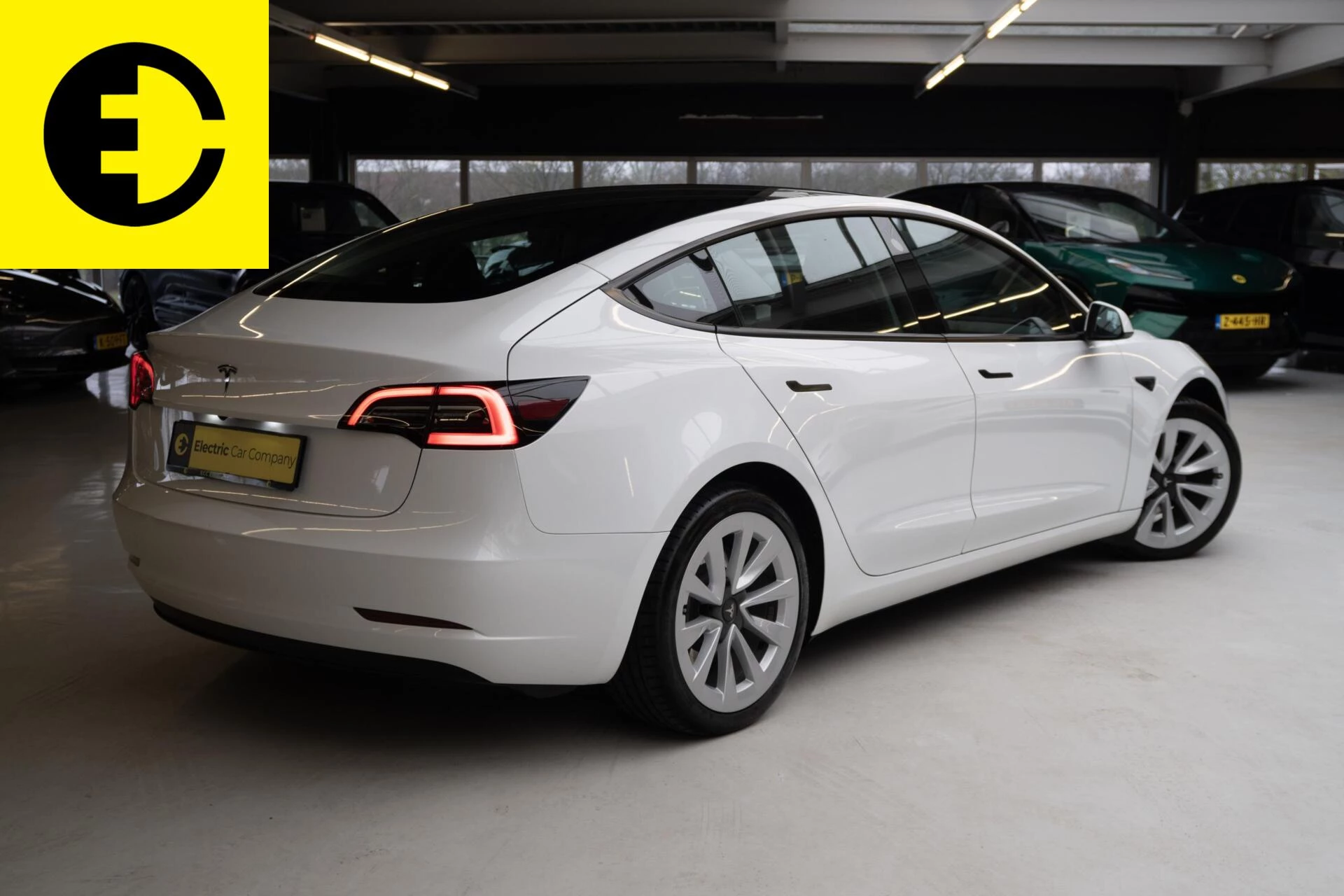 Hoofdafbeelding Tesla Model 3