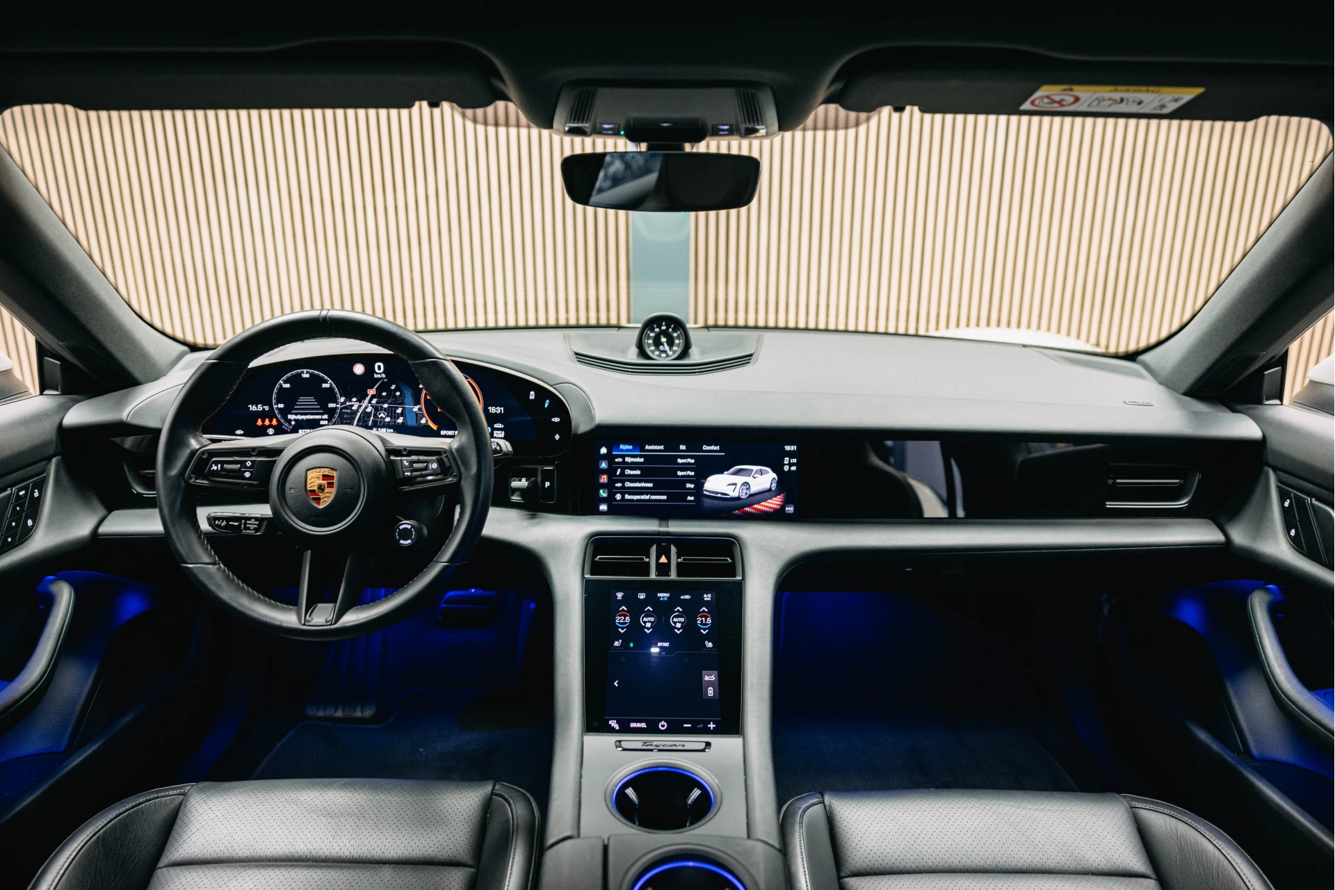 Hoofdafbeelding Porsche Taycan