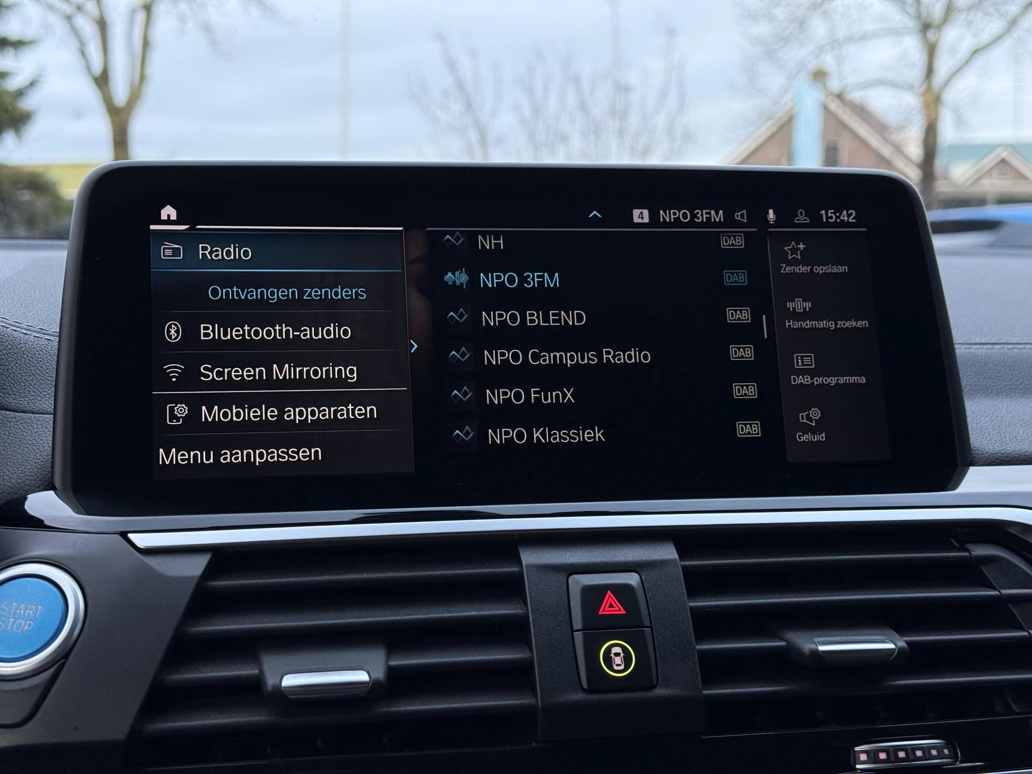 Hoofdafbeelding BMW iX3