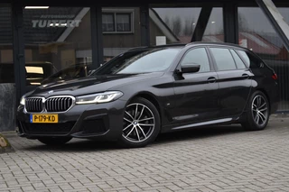 BMW 5-serie Touring 520i M-Sport | LASERLIGHT | NAP | DEALER ONDERHOUDEN | APPLE CARPLAY | ANDRIOD AUTO | SFEERVERLICHTING