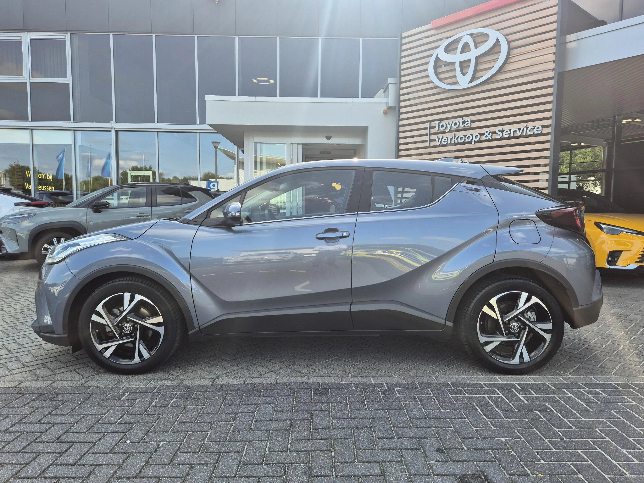 Hoofdafbeelding Toyota C-HR