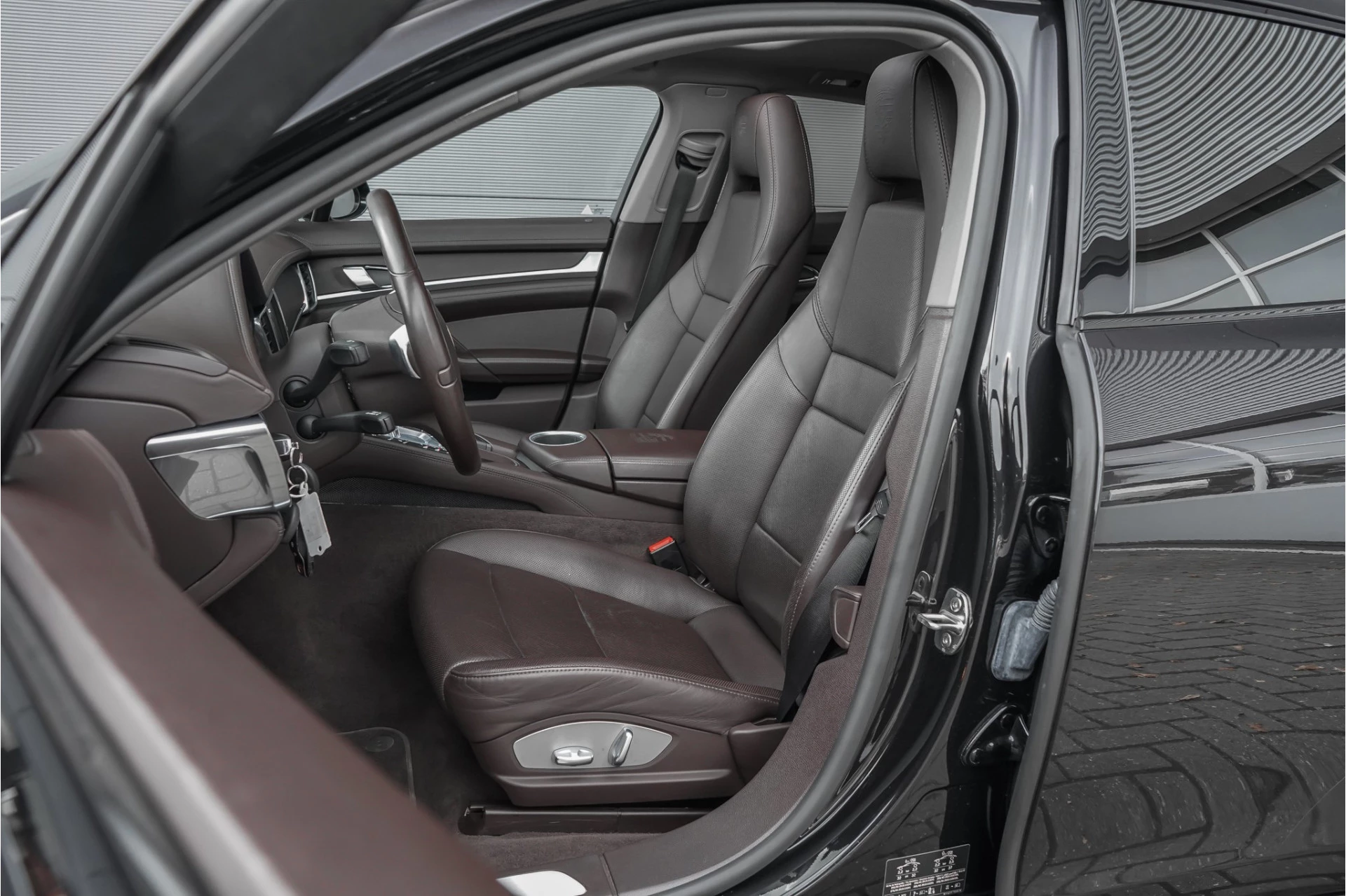 Hoofdafbeelding Porsche Panamera