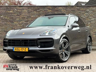Hoofdafbeelding Porsche Cayenne Porsche Cayenne 4.0 TURBO S E-HYBRID Achteras sturing Head Up Pano Keramisch