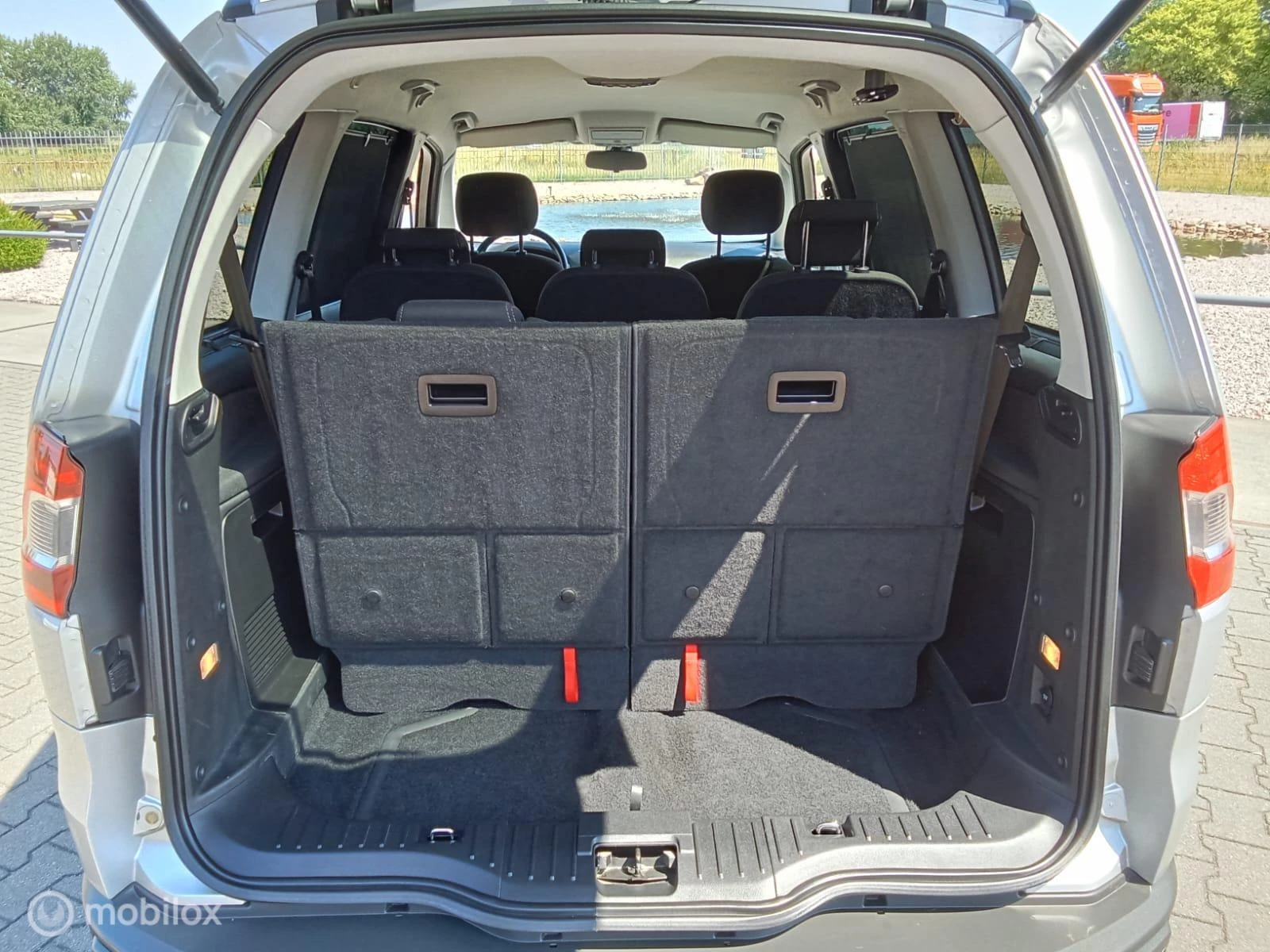 Hoofdafbeelding Ford Galaxy