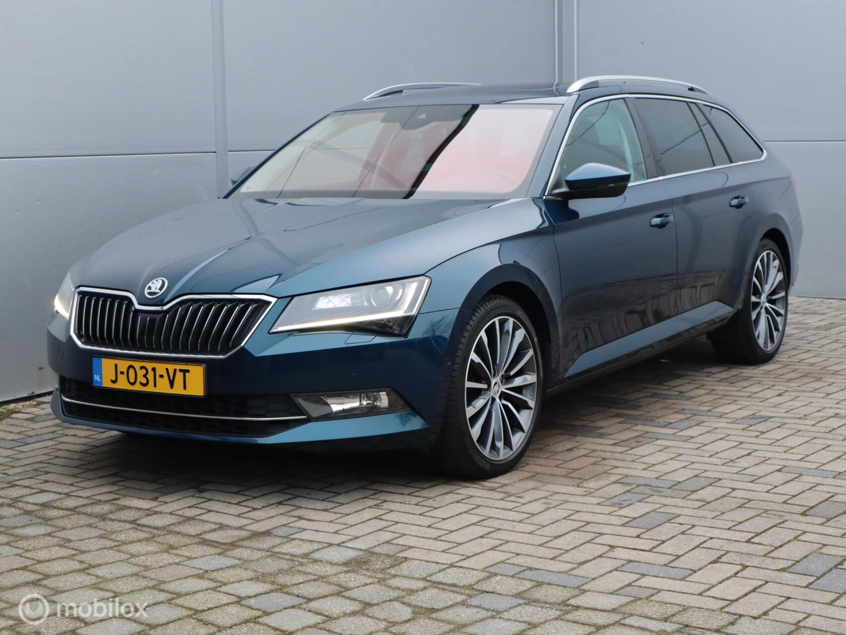 Hoofdafbeelding Škoda Superb