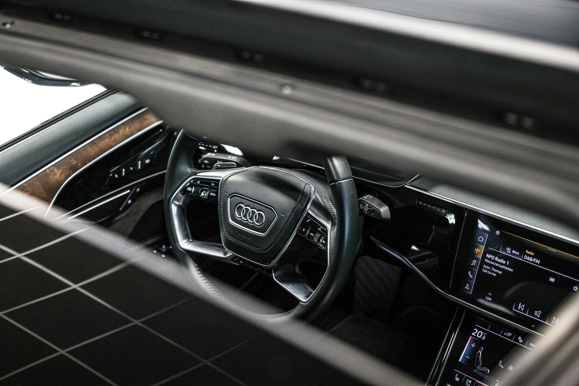 Hoofdafbeelding Audi A8
