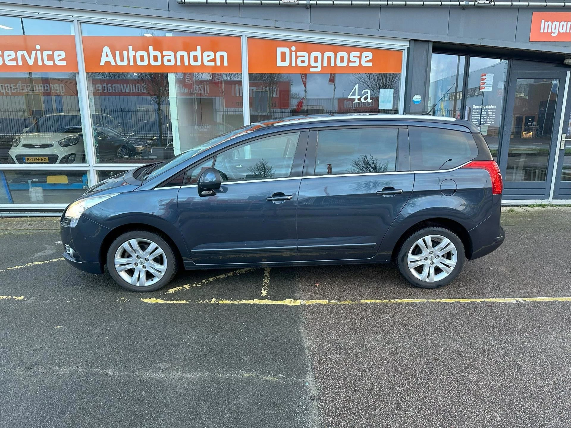 Hoofdafbeelding Peugeot 5008