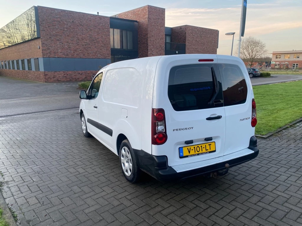 Hoofdafbeelding Peugeot Partner