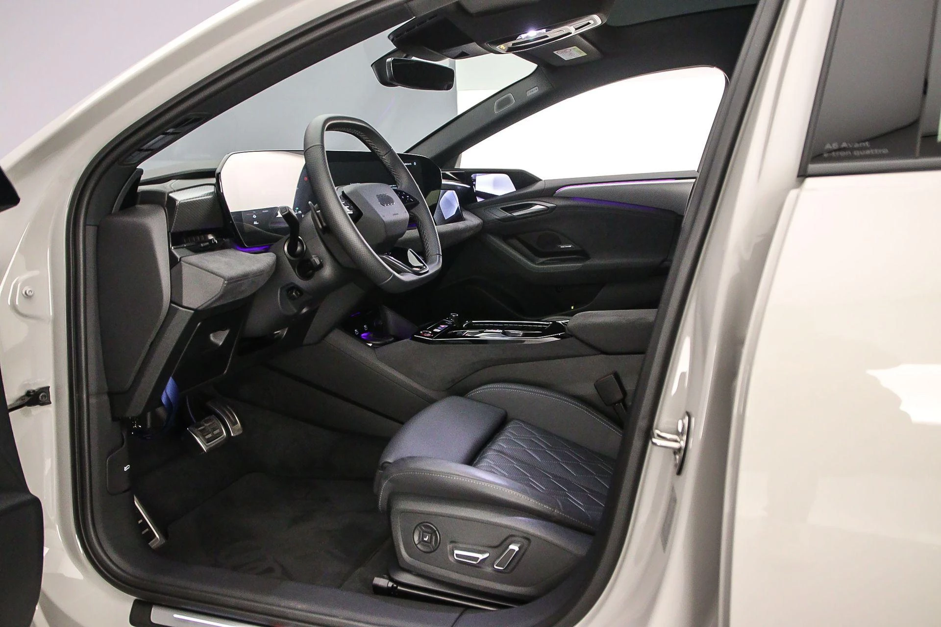 Hoofdafbeelding Audi A6 Avant e-tron